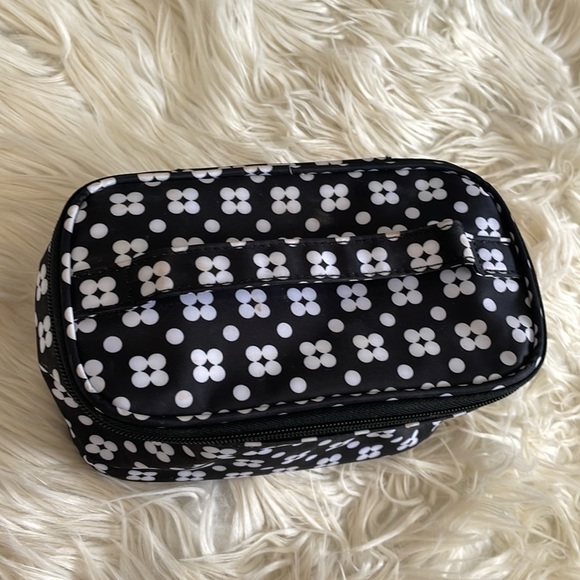 Modella black white flowers print floral handle make up cosmetic bag travel bag - Picture 4 of 16